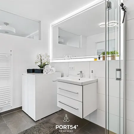 Captain Barbossa * Olpenitz